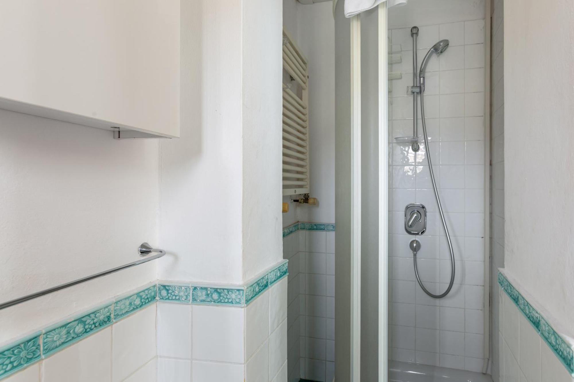 Terzolle - Rifredi & Piazza Dalmazia Apartamento *